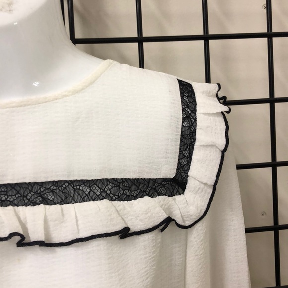 Black and white Cad blause - Picture 3 of 7